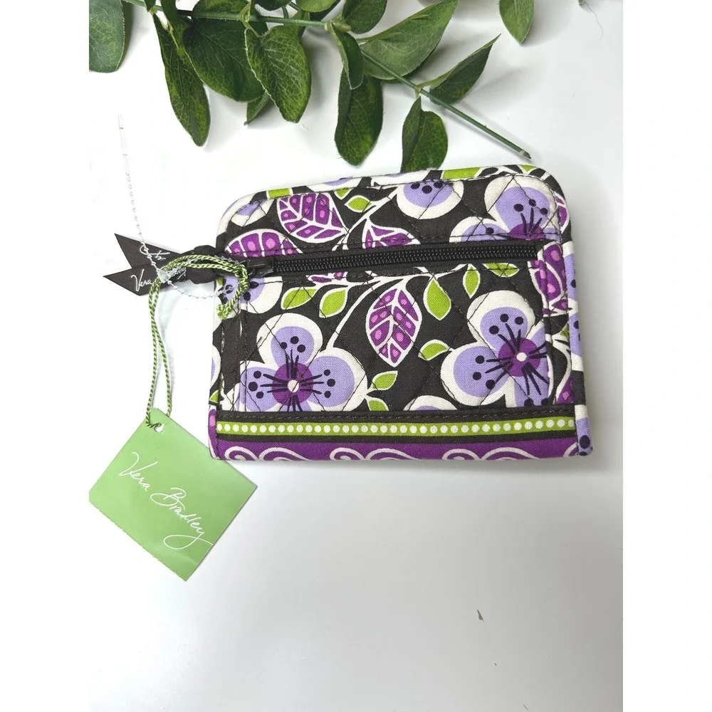 Vera Bradley NWT Quilted Snappy Wallet Plum Petals Floral - Picture 3 of 5